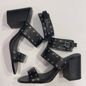 Rebecca Minkoff grommet sandals size 9